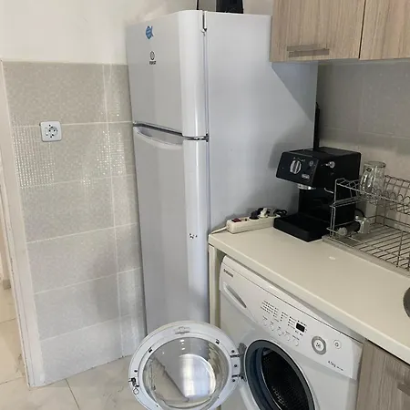 Апартаменты Vasilev Apartment, Nea Kallikratia *